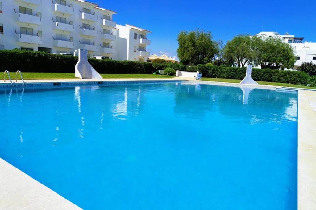 Praia Eulalia With Pool And 5 Minutes From The Beach アルブフェイラ エクステリア 写真