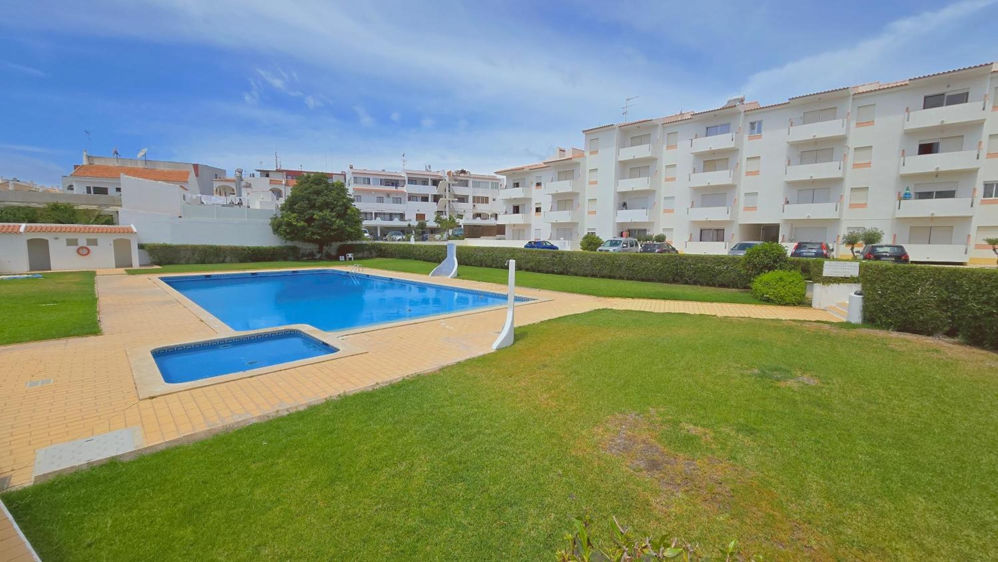 Praia Eulalia With Pool And 5 Minutes From The Beach アルブフェイラ エクステリア 写真