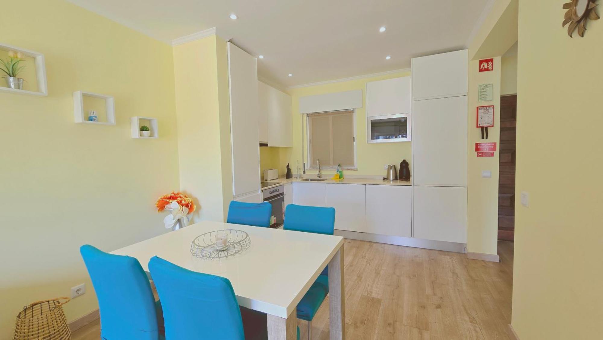 Praia Eulalia With Pool And 5 Minutes From The Beach アルブフェイラ エクステリア 写真